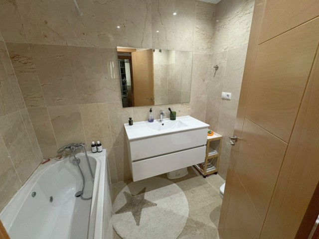 2 Bedrooms Apartment in Benahavís