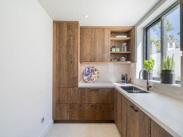 6 Soveroms Villa i Nueva Andalucía