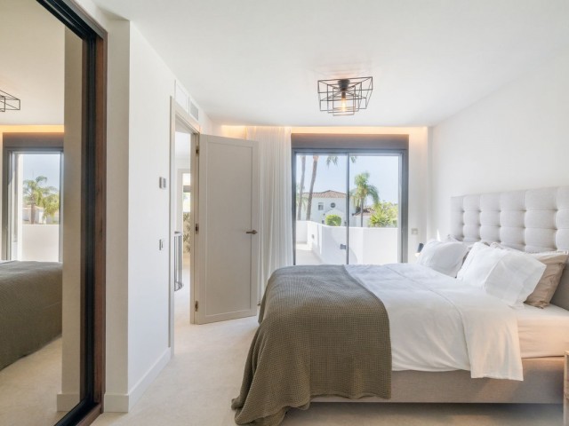 6 Soveroms Villa i Nueva Andalucía