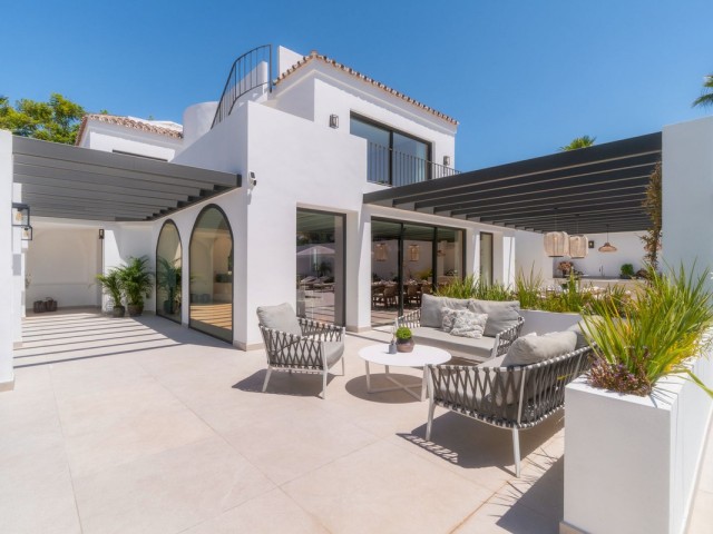 6 Soveroms Villa i Nueva Andalucía