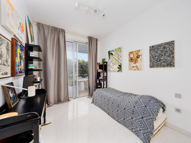3 Bedrooms Apartment in Bel Air