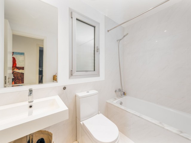 3 Bedrooms Apartment in Bel Air