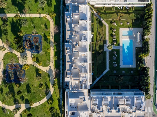 3 Bedrooms Apartment in Bel Air
