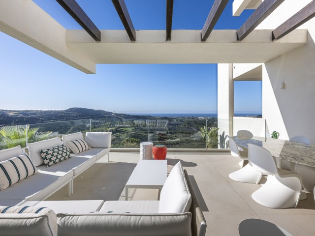 3 Bedrooms Apartment in Benahavís