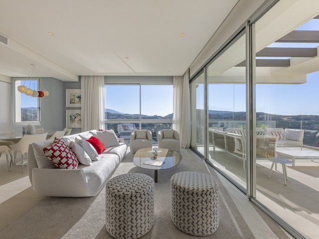 3 Bedrooms Apartment in Benahavís