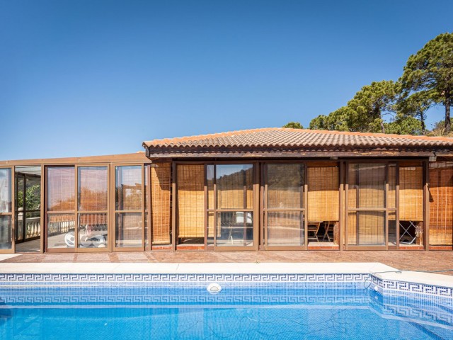 3 Makuuhuoneen Huvila Estepona
