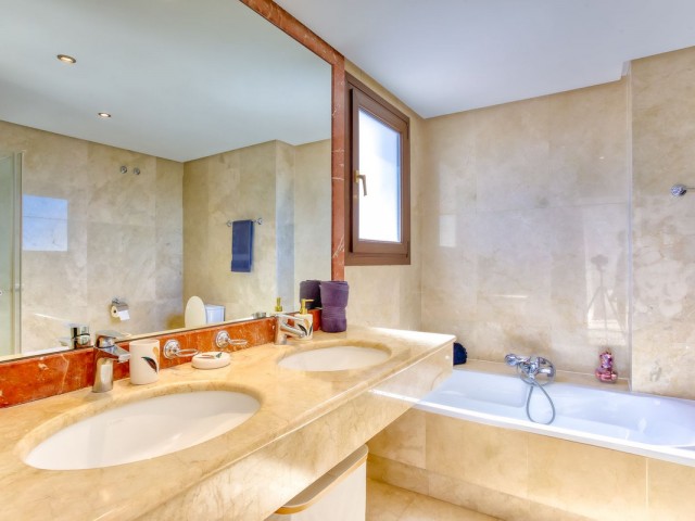 3 Bedrooms Apartment in Mijas Golf