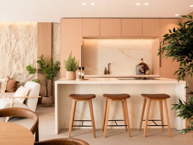 Maison mitoyenne avec 4 Chambres  à Puerto Banús