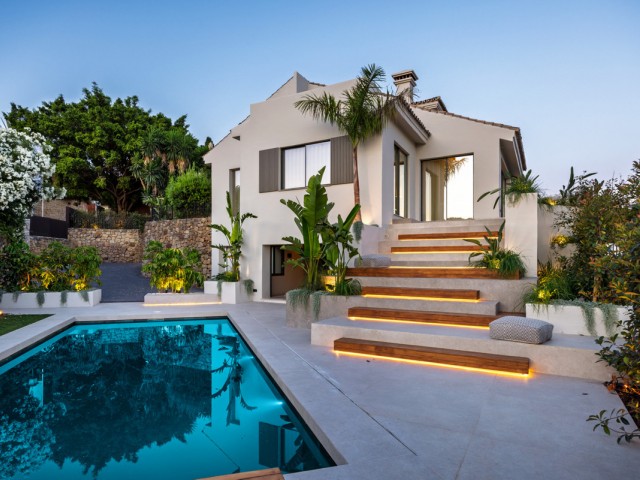 5 Soveroms Villa i Nueva Andalucía