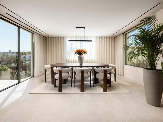 5 Soveroms Villa i Nueva Andalucía