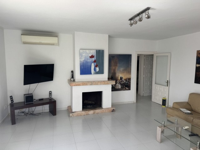 6 Soveroms Villa i Nueva Andalucía