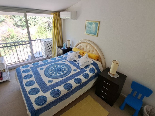 Maison mitoyenne avec 3 Chambres  à Miraflores