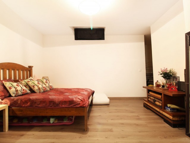 3 Bedrooms Apartment in Benahavís