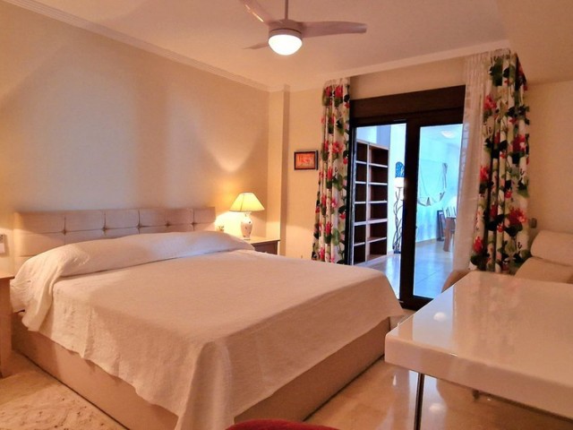 2 Bedrooms Apartment in Mijas