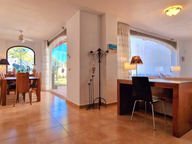2 Bedrooms Apartment in Mijas