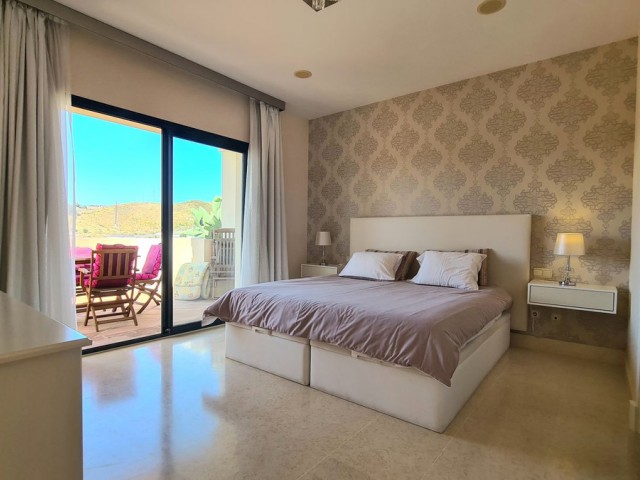 2 Bedrooms Apartment in Benahavís