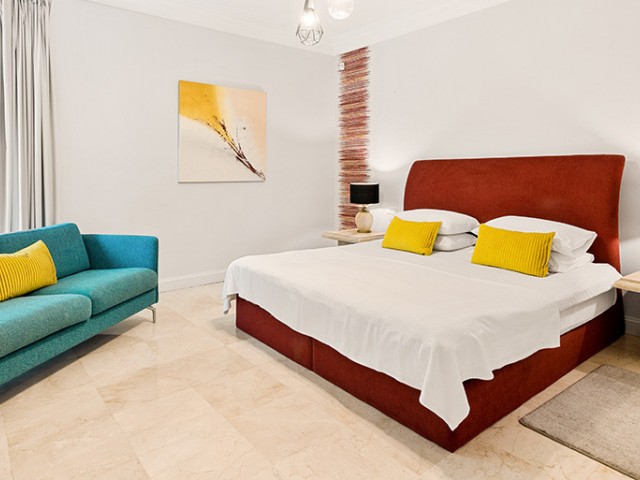 6 Soveroms Villa i Nueva Andalucía