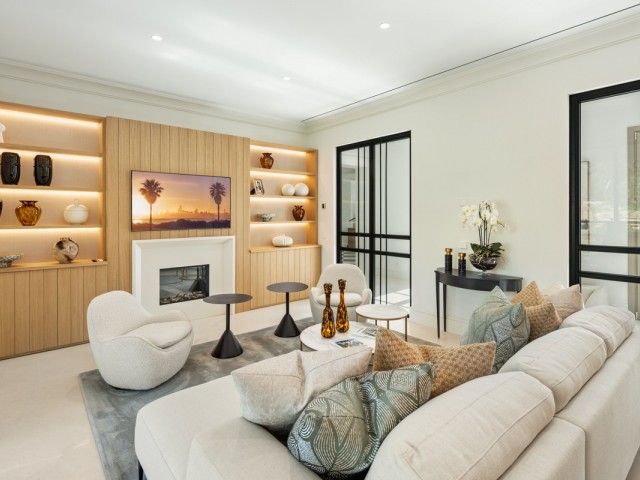 6 Bedrooms Villa in Nueva Andalucía