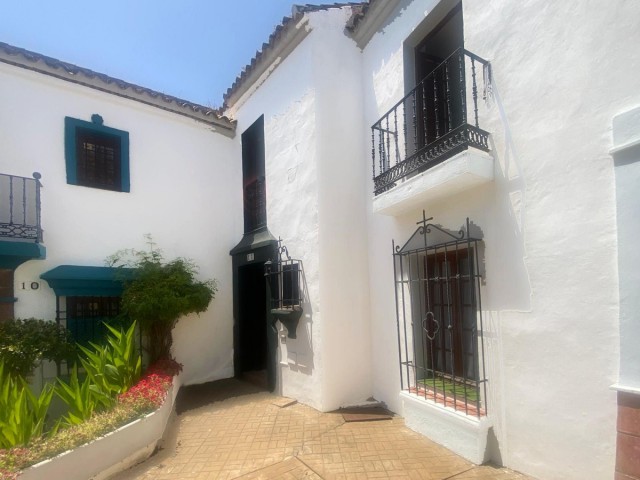 Adosado, Guadalmina Baja, R5133313