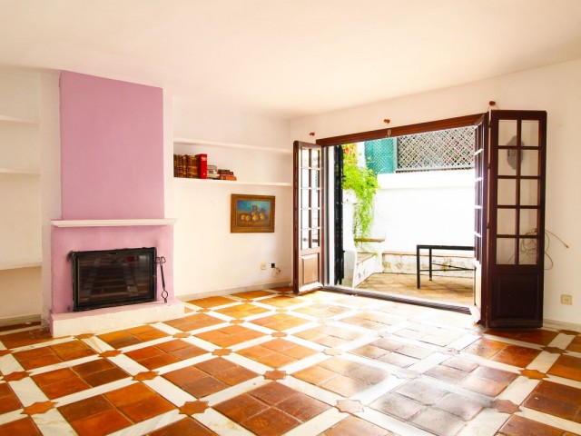 Maison mitoyenne, Guadalmina Baja, R5133313