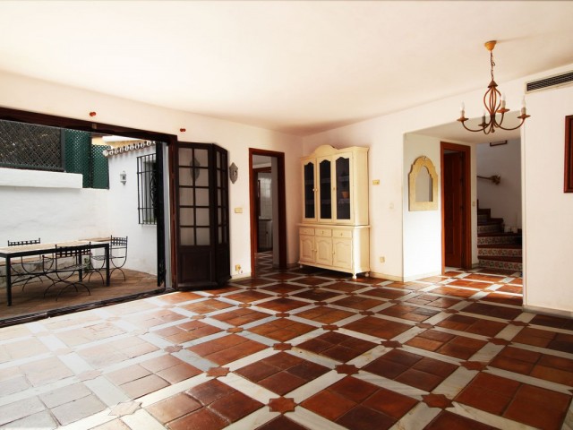 Townhouse, Guadalmina Baja, R5133313