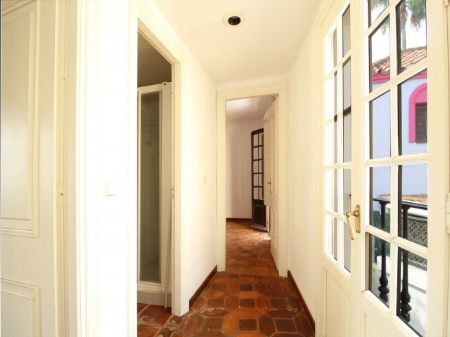 Maison mitoyenne avec 3 Chambres  à Guadalmina Baja