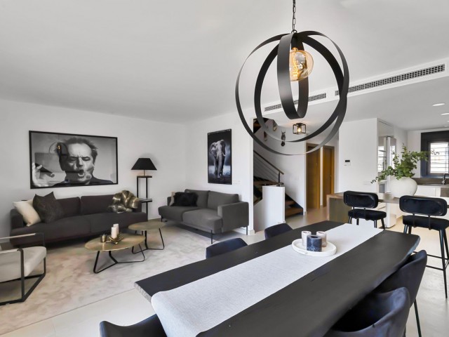 3 Bedrooms Townhouse in Fuengirola
