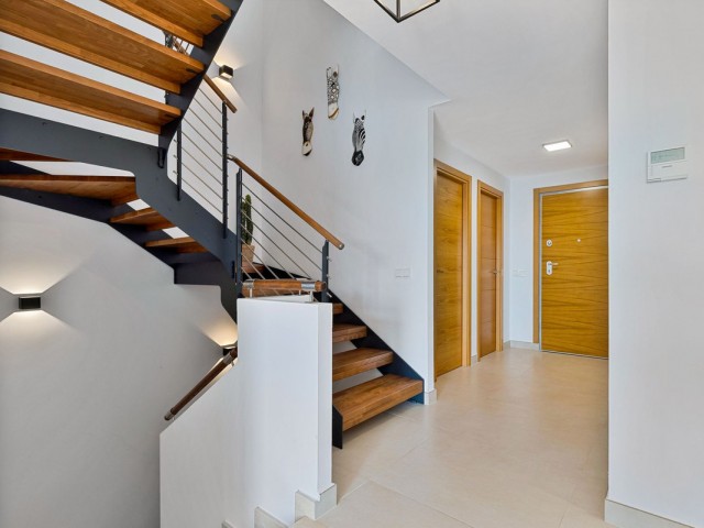 3 Bedrooms Townhouse in Fuengirola