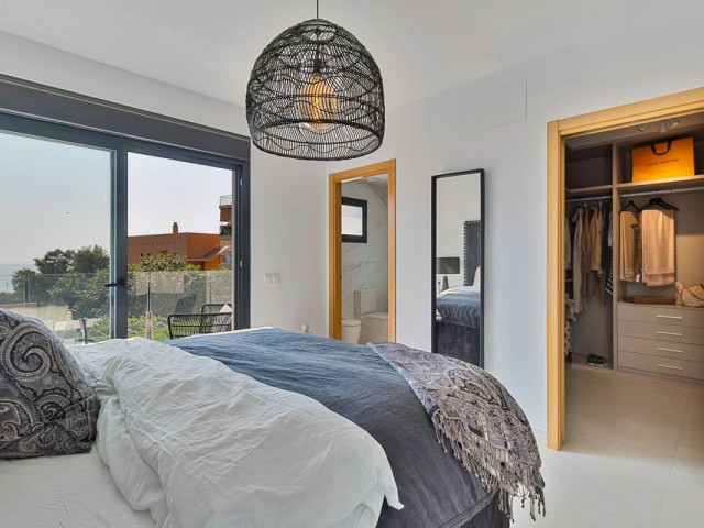 3 Bedrooms Townhouse in Fuengirola