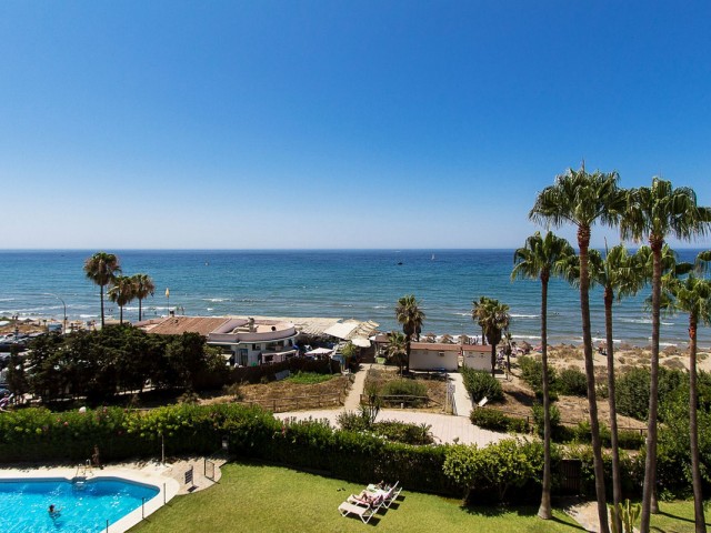 Penthouse in Elviria