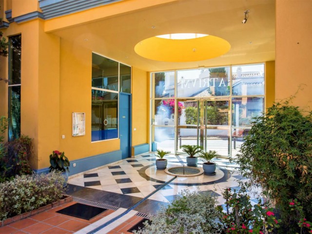 2 Slaapkamer Appartement in Bahía de Marbella