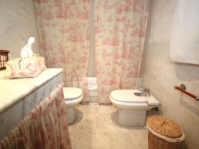 2 Slaapkamer Appartement in Bahía de Marbella