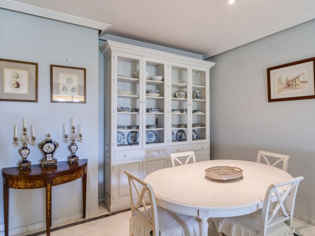 2 Slaapkamer Appartement in Bahía de Marbella