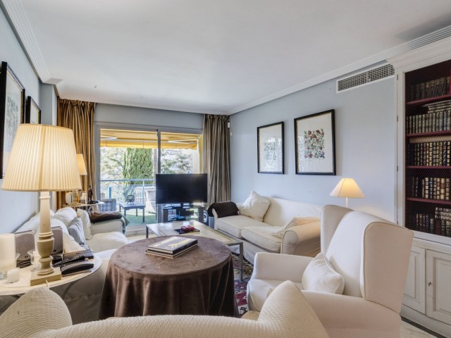 Appartement avec 2 Chambres  à Bahía de Marbella