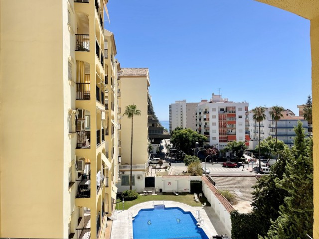 Apartment, Los Boliches, R5152696