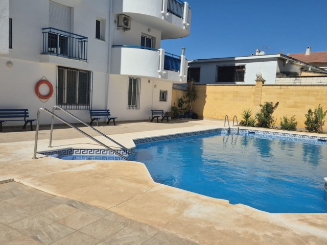 5 Bedrooms Townhouse in Los Boliches