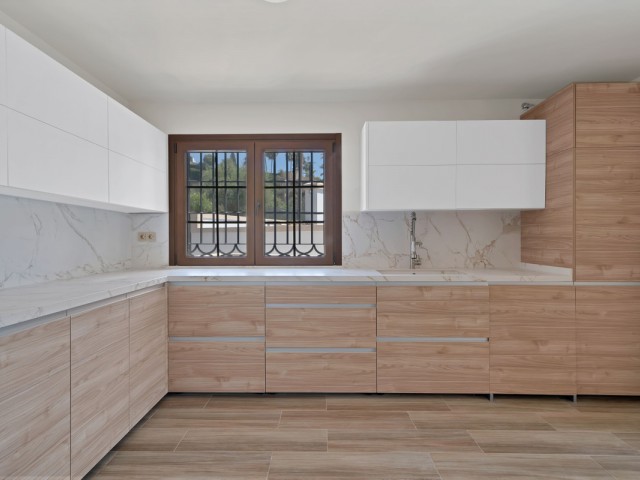 3 Bedrooms Villa in Marbella