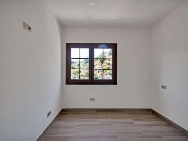 3 Bedrooms Villa in Marbella