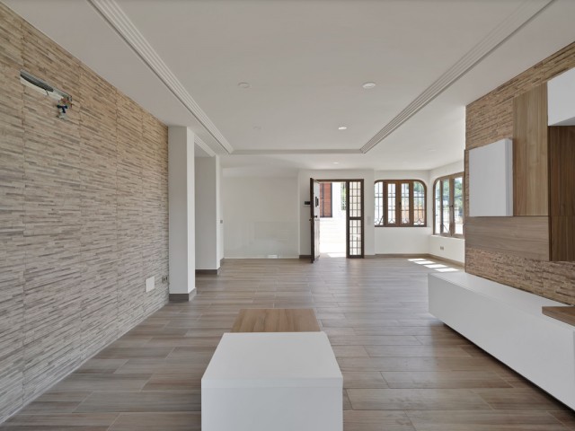 3 Bedrooms Villa in Marbella