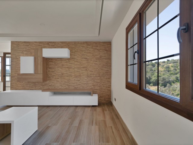 3 Bedrooms Villa in Marbella