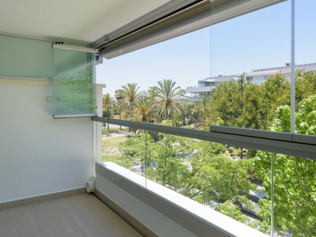 3 Bedrooms Apartment in Marbella