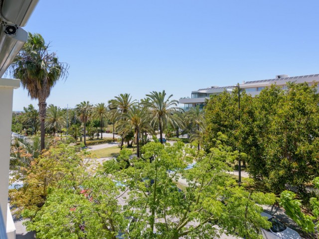 3 Bedrooms Apartment in Marbella
