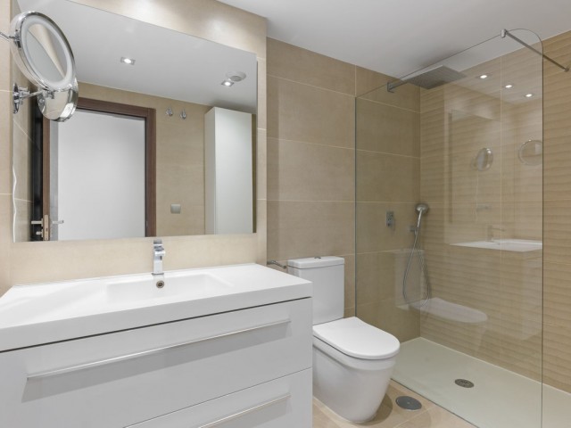 3 Bedrooms Apartment in Marbella