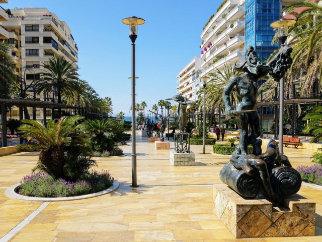 Commercial in Marbella