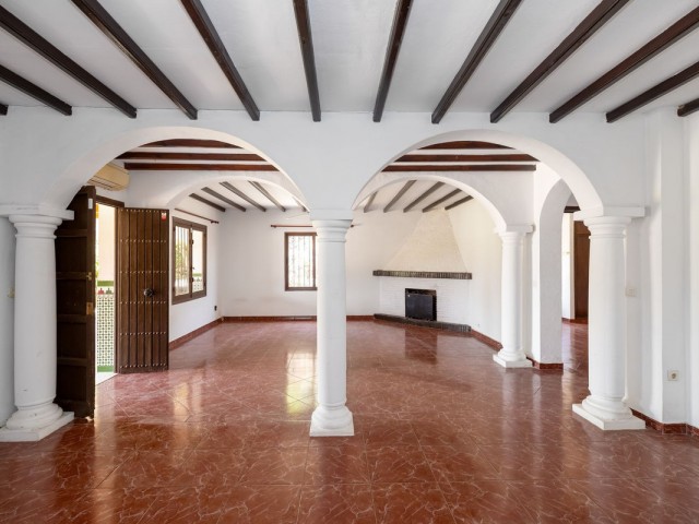 3 Makuuhuoneen Huvila Estepona
