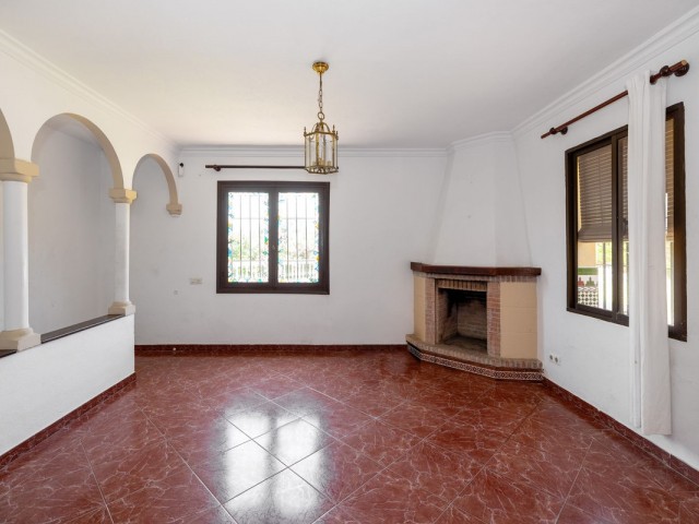3 Makuuhuoneen Huvila Estepona