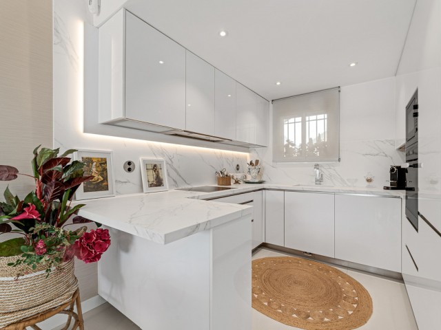 3 Bedrooms Apartment in The Golden Mile