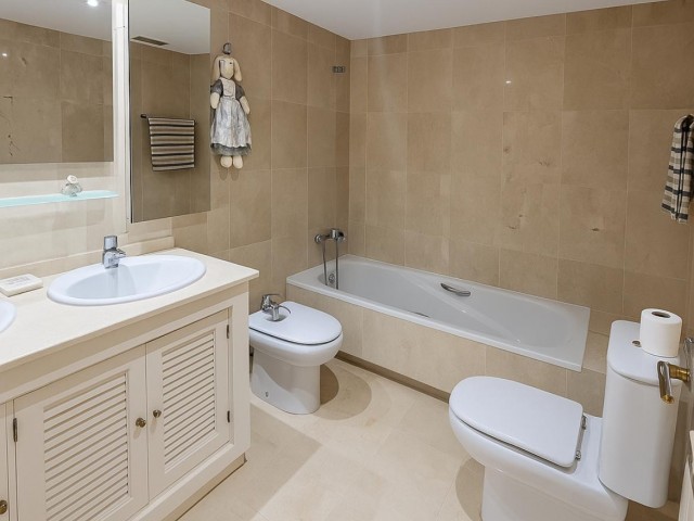 Apartamento, Guadalmina Alta, R5153251