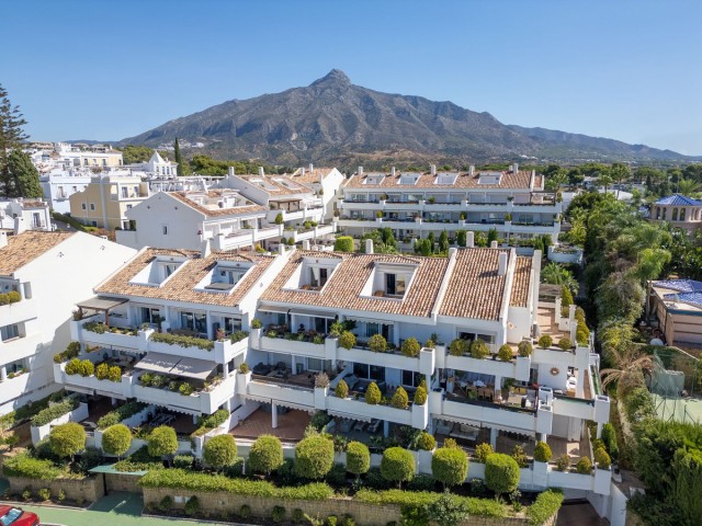 Appartement avec 3 Chambres  à Marbella