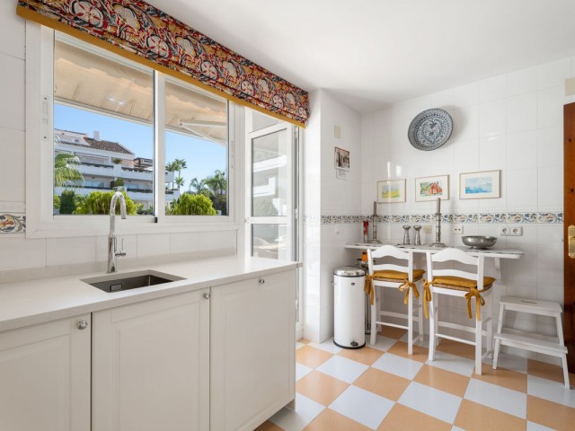 Appartement avec 3 Chambres  à Marbella